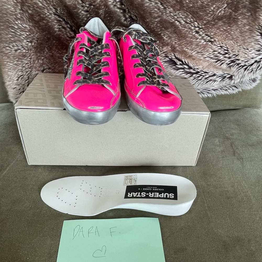 New Golden Goose neon pink Superstar. Size 36. - Picture 6 of 11
